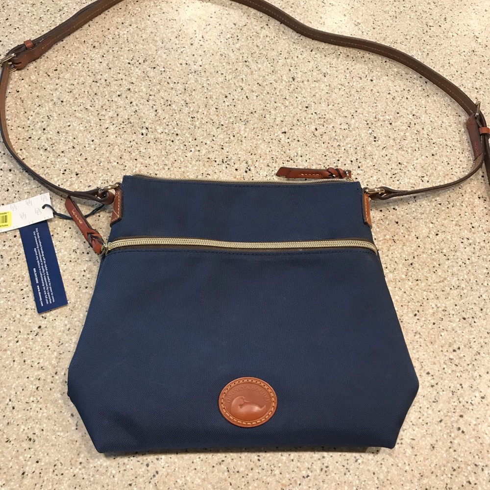Dooney & Bourke  purse